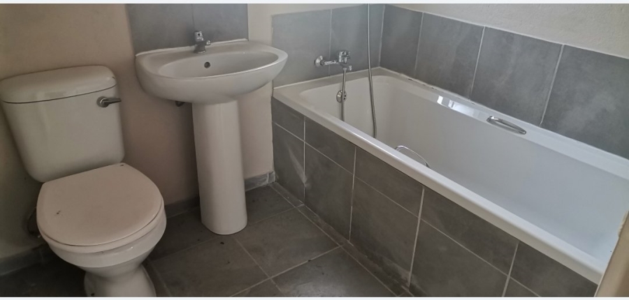 3 Bedroom Property for Sale in Raceway Free State